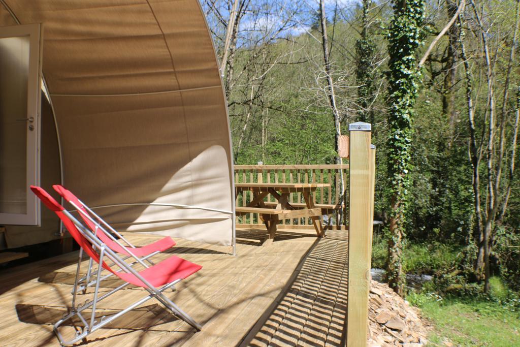 Camping Moulin De Chaules Saint-Constant Exterior photo